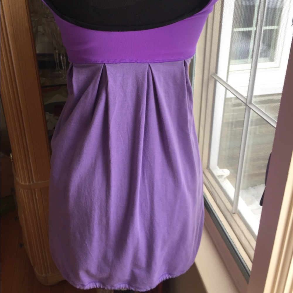 Lululemon athletic top - Picture 5 of 8